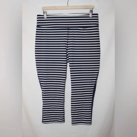 New Balance x J. Crew NWT Women’s Striped Mesh Cropped Leggings Size XL - Picture 1 of 11